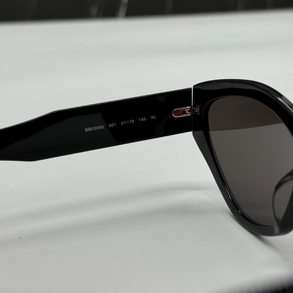 NEW BB0306S 001 BALENCIAGA BLACK CAT EYE WOMEN BALENCIAGA SUNGLASSES - Picture 9 of 11